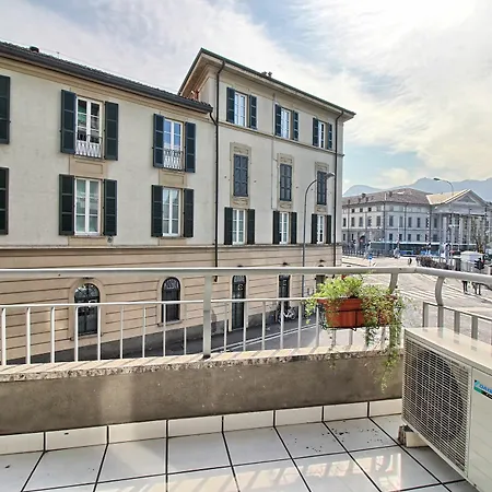 Apartment Manzoni