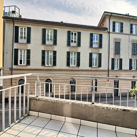 Apartment Manzoni Lake Como